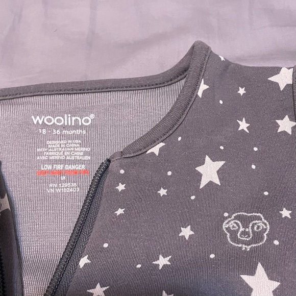 Woolino 4 Season Sleep Bag with Feet, Merino Wool & Organic Cotton, Star Gray - Picture 3 of 3